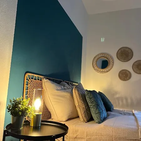 Erfbnb - 40qm Mit Kueche, Bad, Schlaf-wohnzimmer In Sued - Stadnah- Wlan Appartement Erfurt