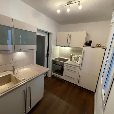 Erfbnb - 40qm Mit Kueche, Bad, Schlaf-wohnzimmer In Sued - Stadnah- Neu